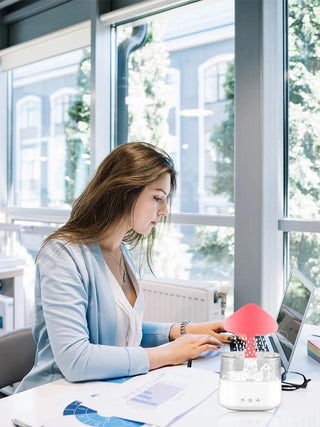 PluieZen™ - Humidificateur d'Air Nuage de Pluie : Transformez Votre Nuit en un Voyage Sensoriel Relaxant et Réparateur - Perle Cocon
